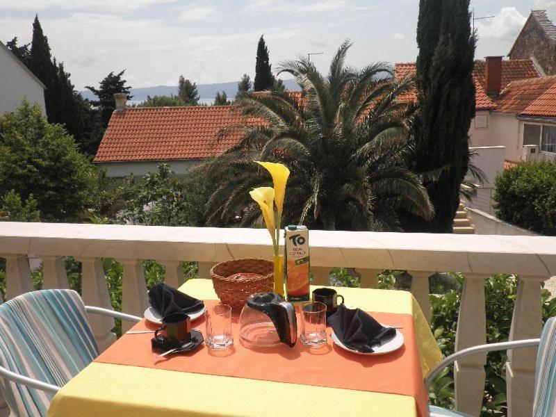 Hotel Sd House Bol Exterior foto
